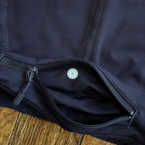 Lululemon Women's Pace Rival Crop Leggings Size 6 Dark Purple 22” Inseam Yoga - Picture 4 of 5